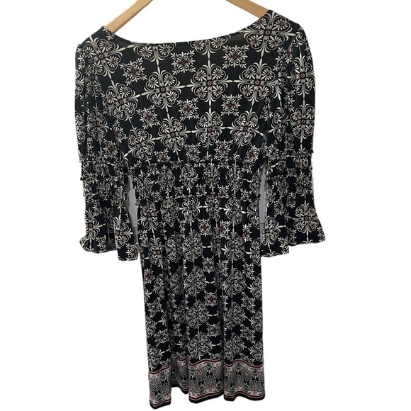 Max Studio patterned midi dress with ruched midline and bell sleeves, Medium - Picture 3 of 6